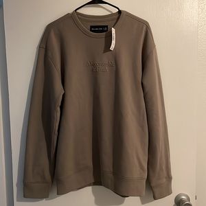 NEW Abercrombie crew neck sweater